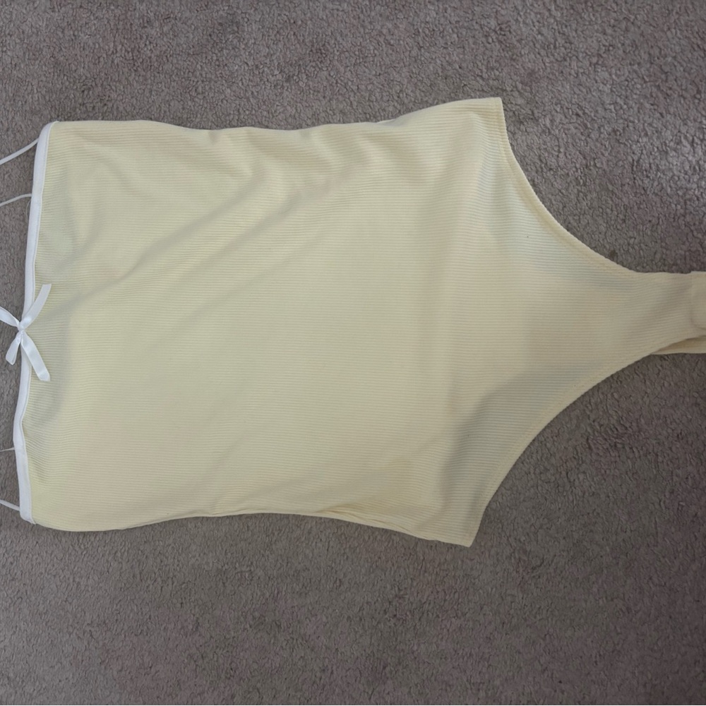 H&M Cream Sleeveless Tunic Top